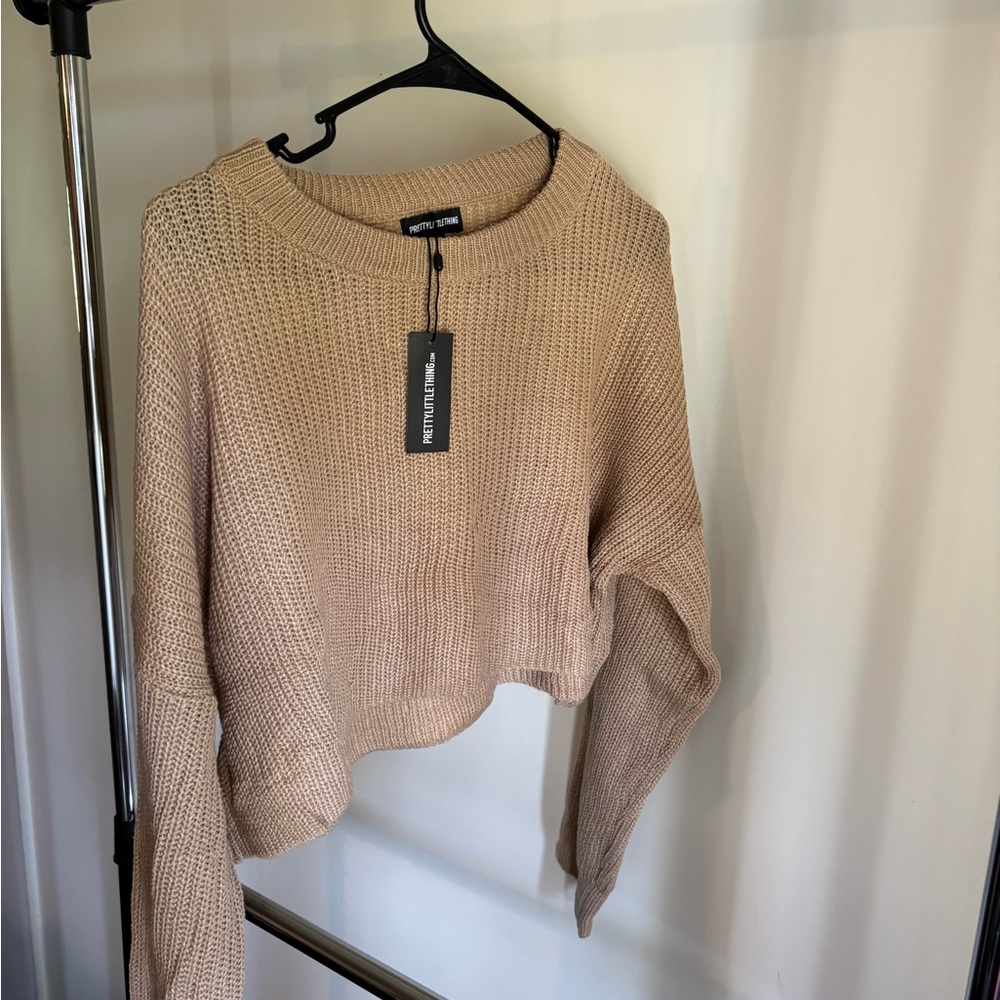 PrettyLittleThing Women's Beige Crew Neck Sweater